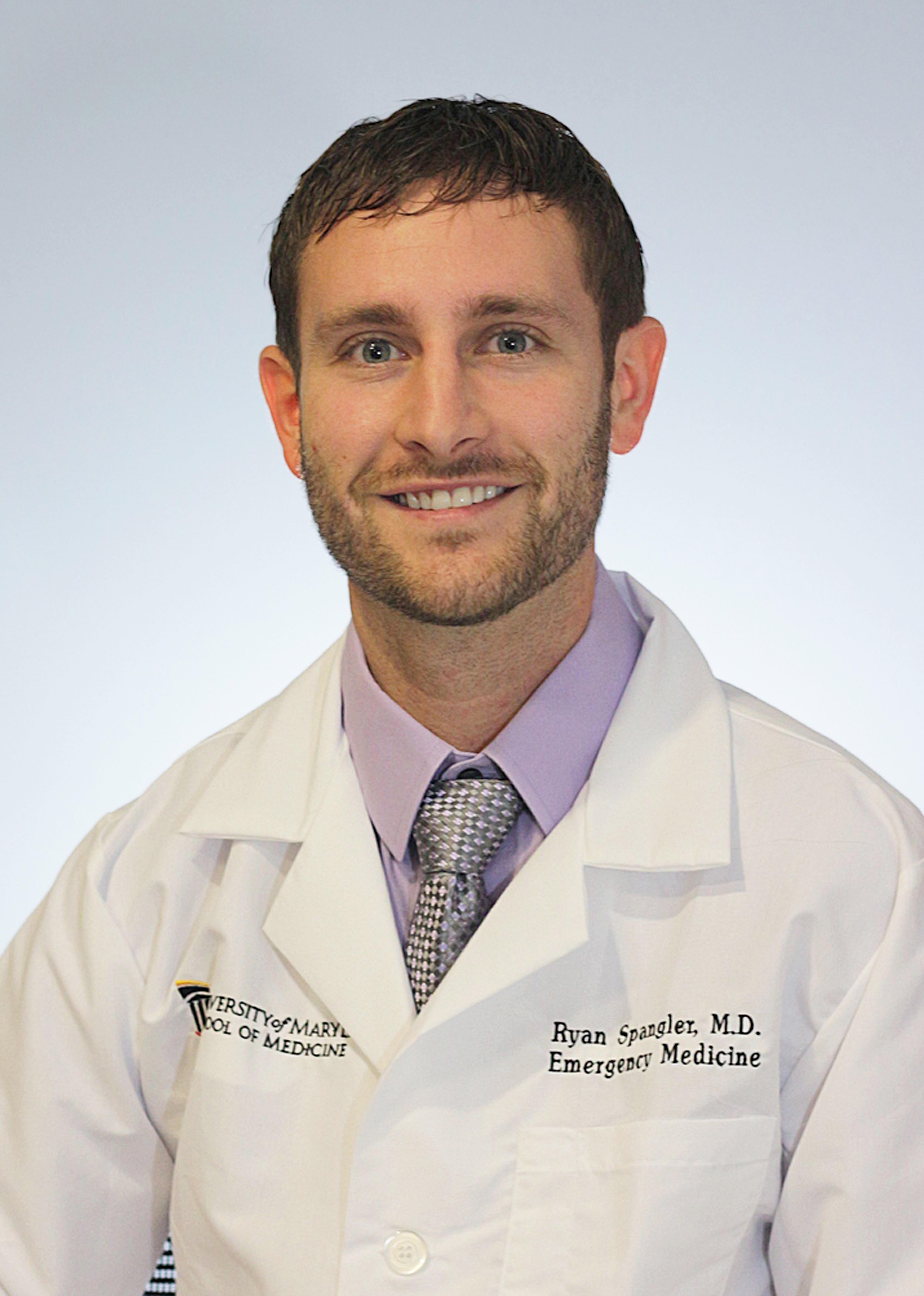 Headshot of Associate Professor Ryan Spangler