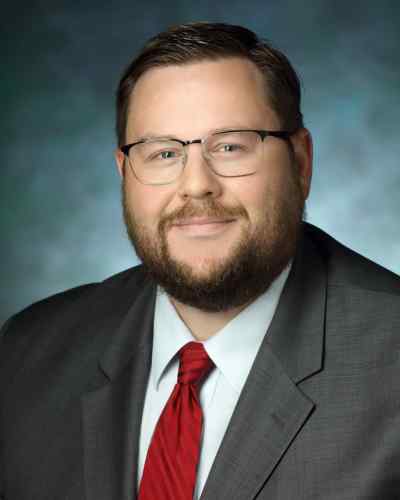 headshot of Jonathan Leer