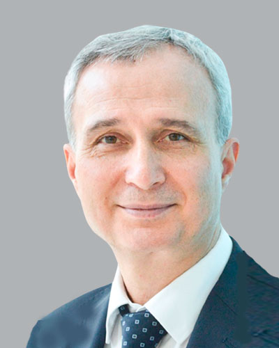 Professor Orhan Uzun