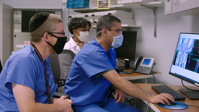 Dr. Mohindra leading brachy