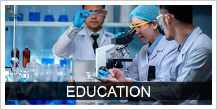 Faculty and students in lab