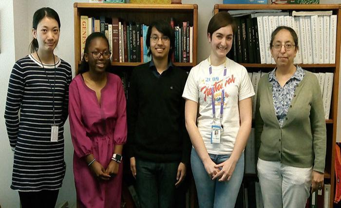 Group shot of students that work in the DasSarma Lab